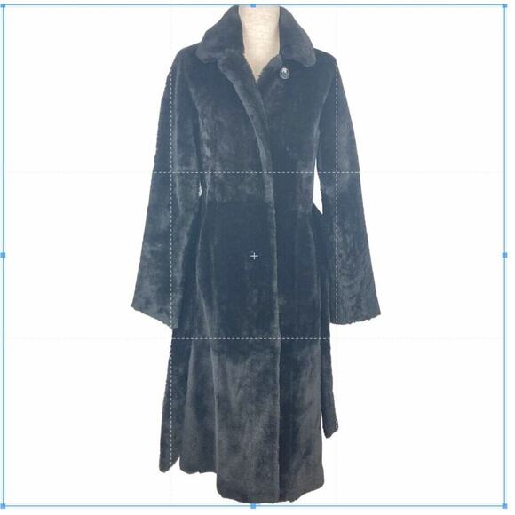 HiSO Canada Genuine Sherpa Sheepskin/Fur Reversible Coat with Belt - $3,500. - Picture 2 of 15